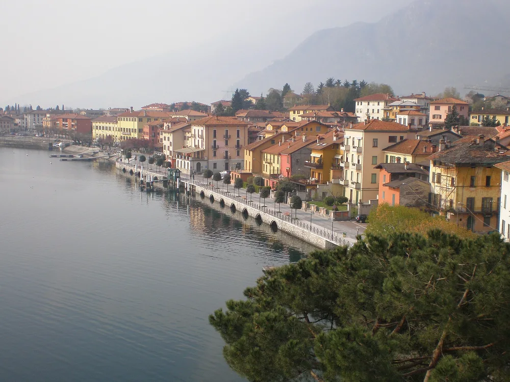 View of Gravedona